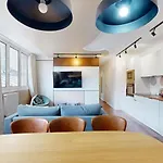 Bluestay 87 - Magnifique Appartement à Paris